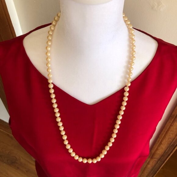 VINTAGE Pearl Costume 27" Necklace Vintage - Picture 7 of 16